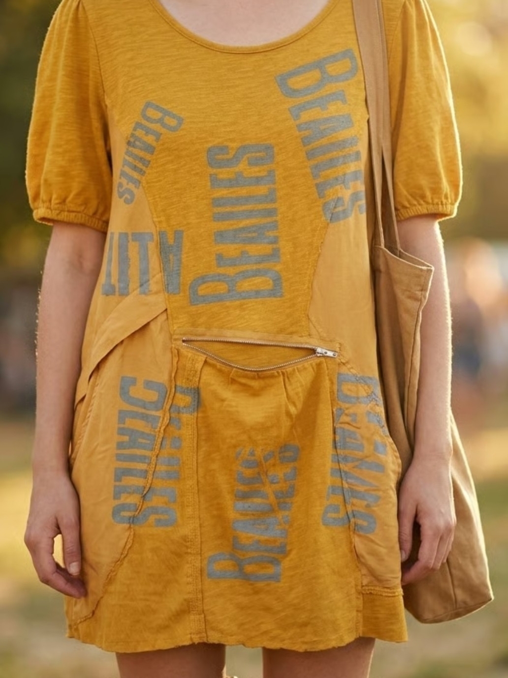 Casual Mustard Yellow Short Sleeve Graphic Pocket Mini Dress